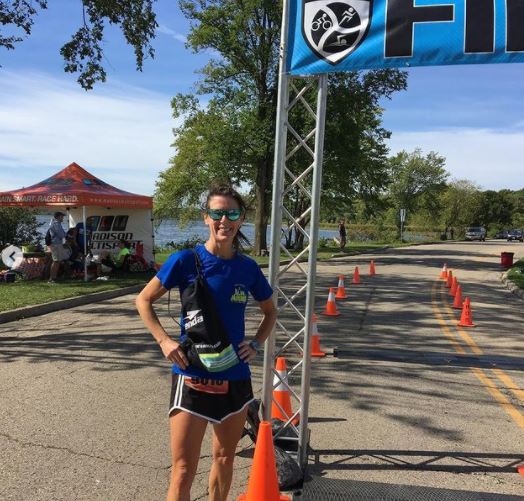Lara trying out her shoes at the 5x10k relay
